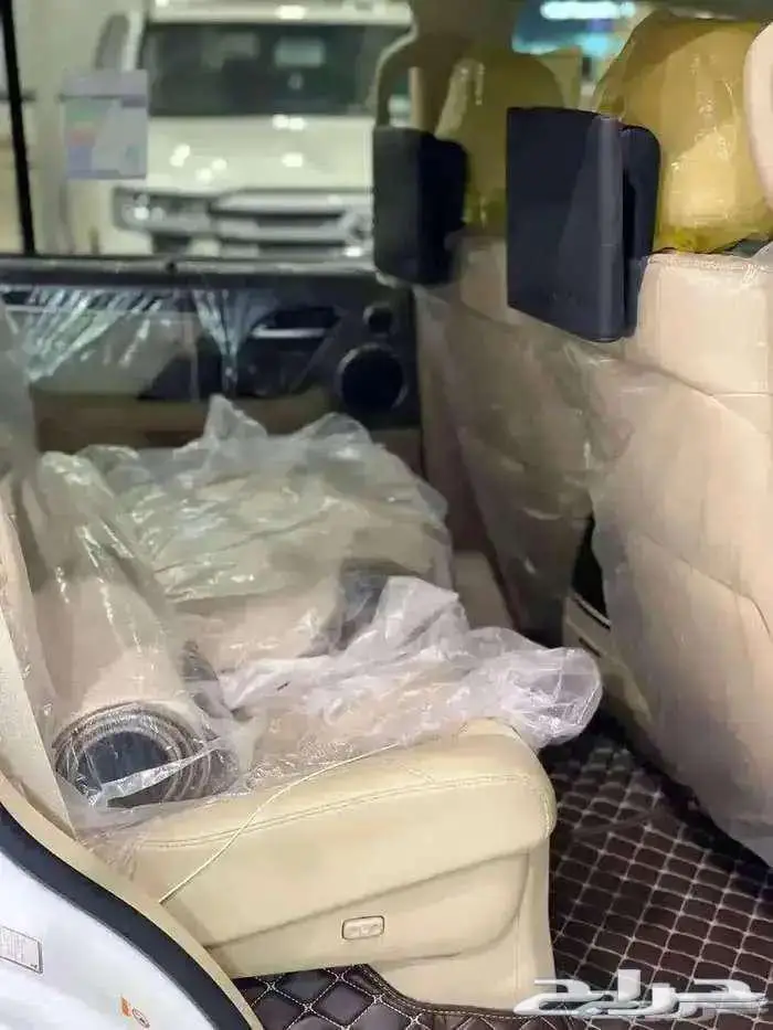 جيب لكزس بلاك اديشن بحالة الوكالة 2019 7