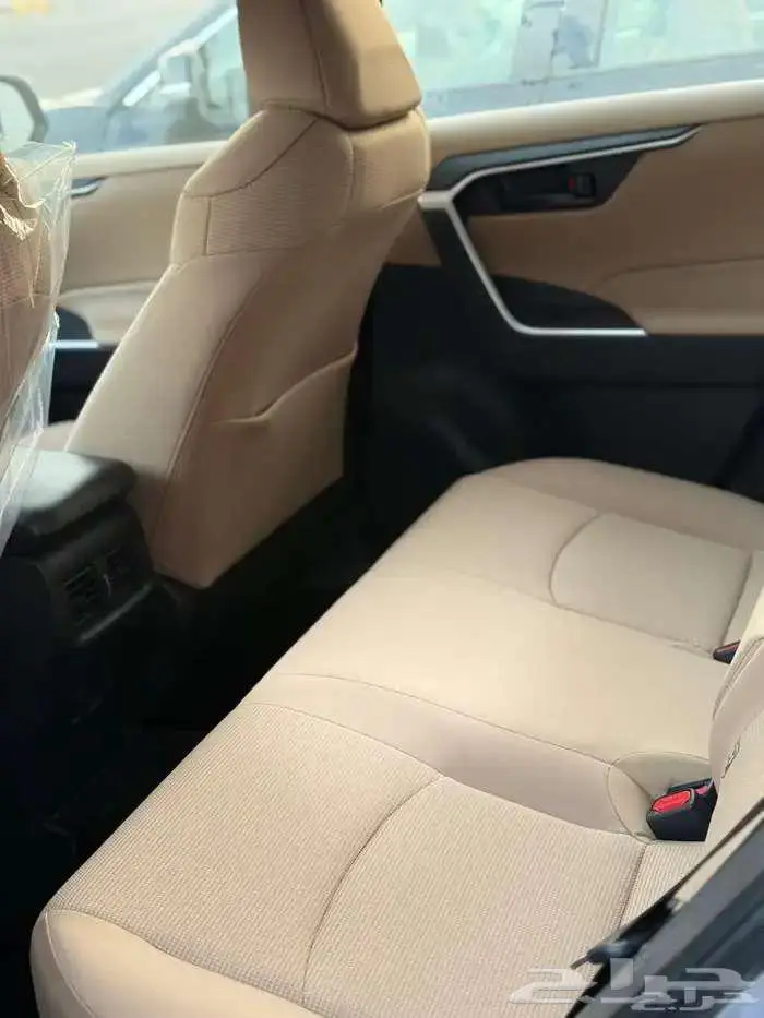 تويوتا راف فور 2025 خليجي 2.5 بدون دبل 9