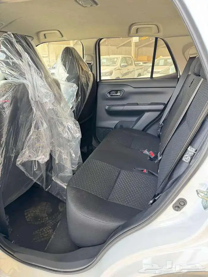 تويوتا رايز ليمتد 2026 فضى وأبيض 8