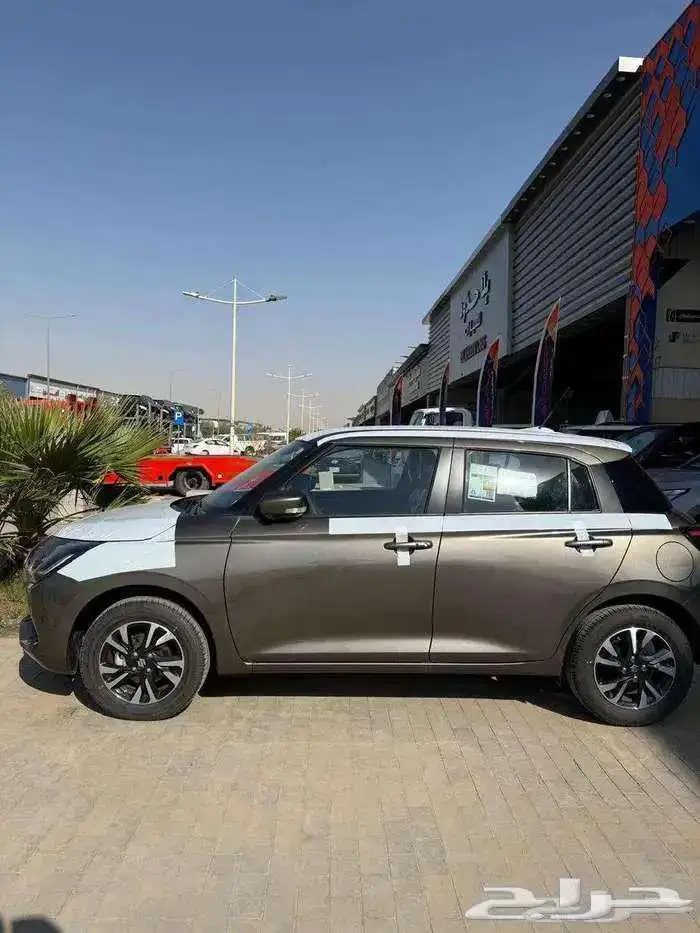 سوزوكي سويفت فل كامل 2025 5