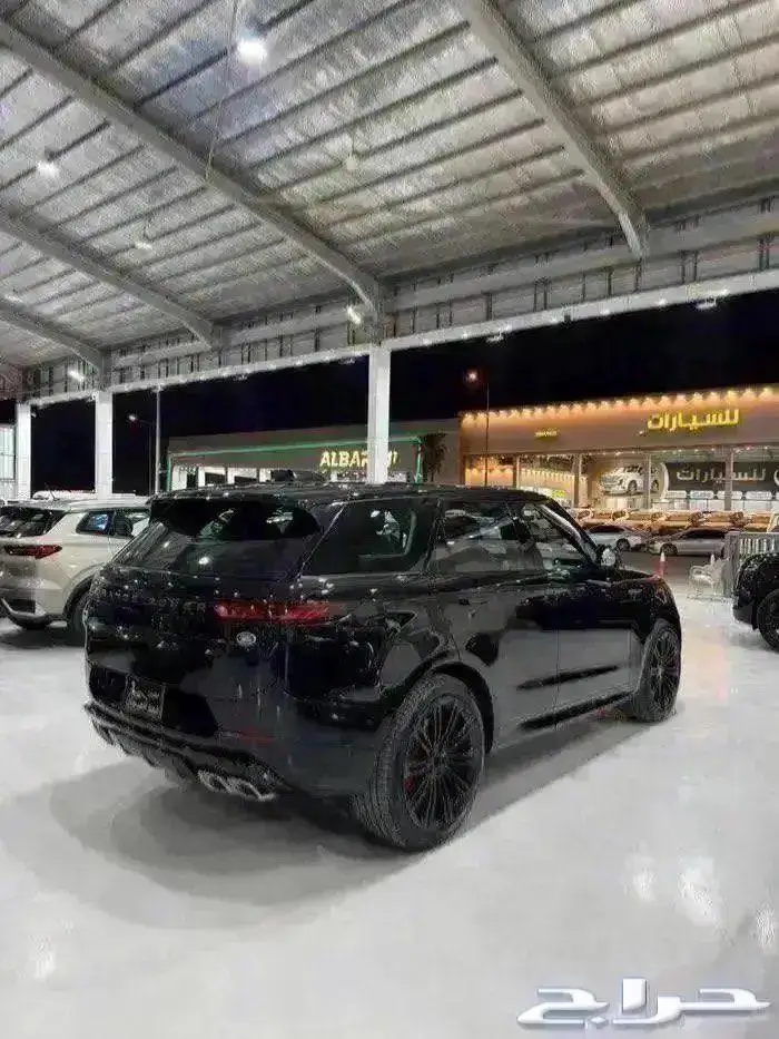 رنج روفر سبورت 2023 V8 اصدار خاص 4