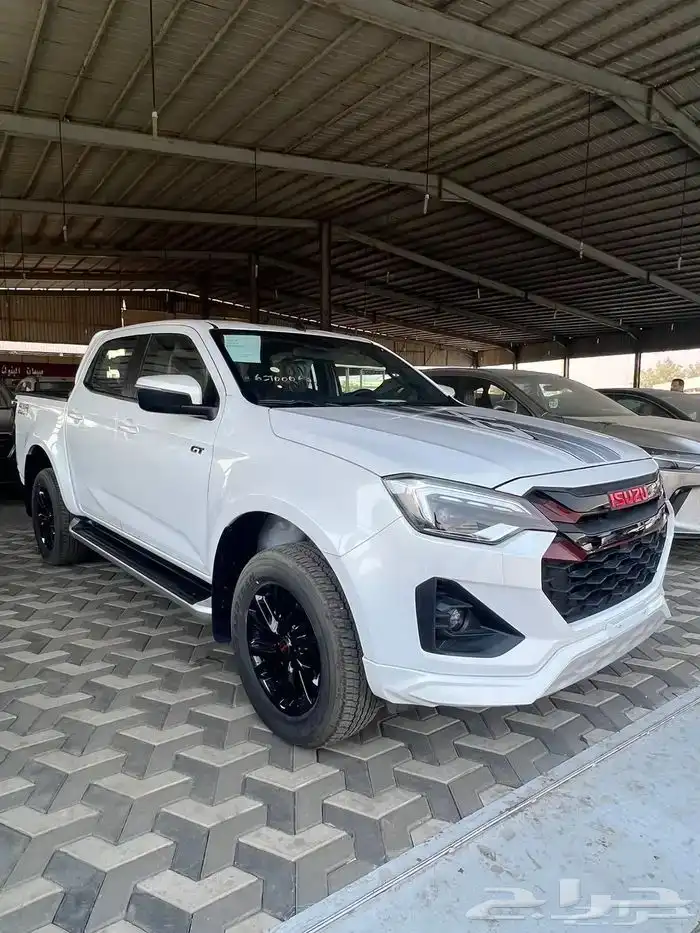 ايسوزو ديماكس 2025 GT فل كامل 1