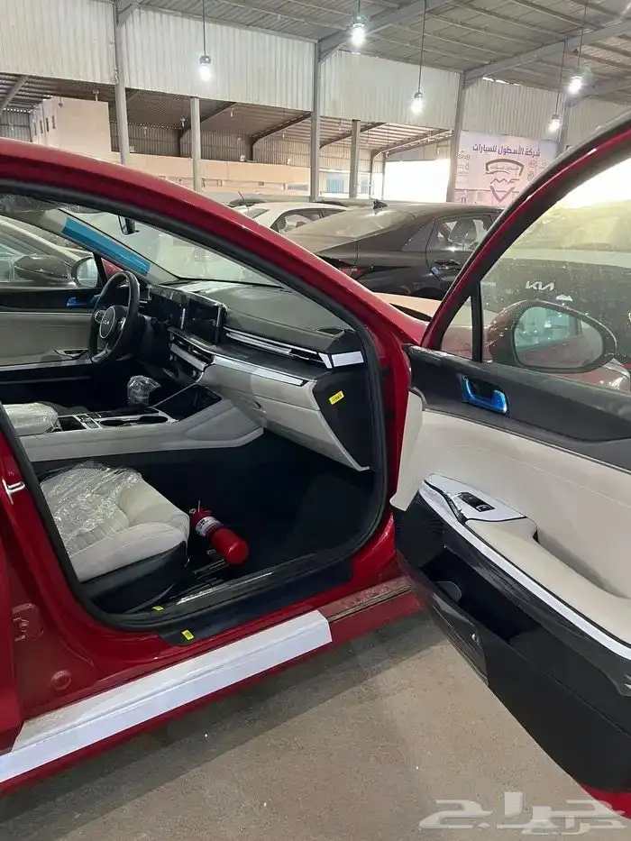 كيا K5 GL مطور متوفر بعده الوان كاش واقساط 11