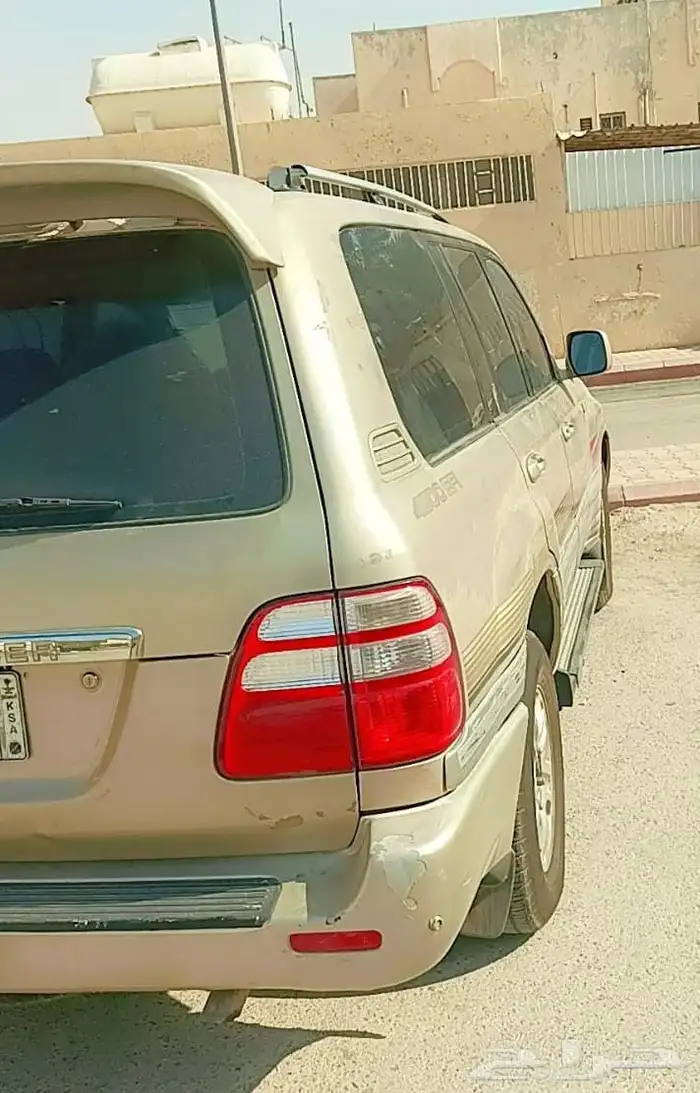 6سرندل تيوتا الموديل 2003العداد386 الف كم 0