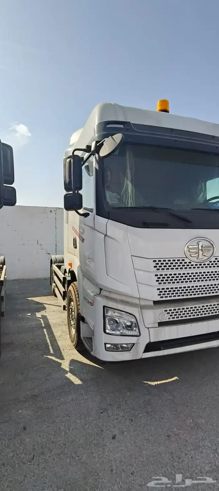 للبيع شاحنات فاو جديده 0