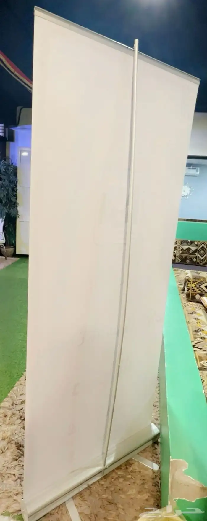 حامل لافتات جديده 0