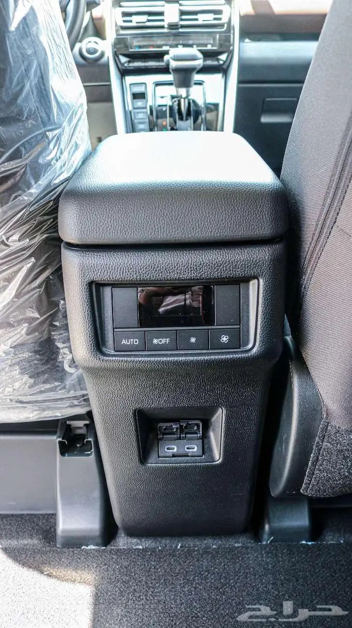 تويوتا انوفا هايبرد 2025 كاش واقساط باقل سعر 9