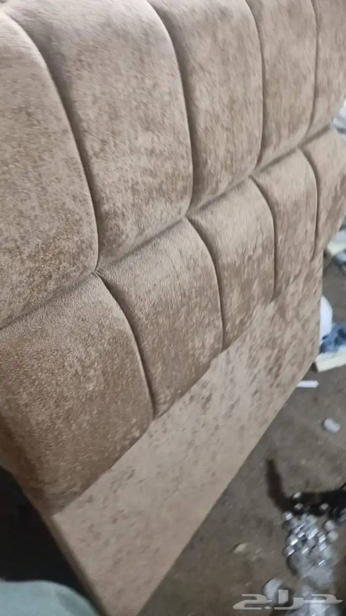 أس ر ة للبيع بحالة ممتازة 28