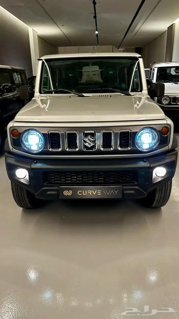 سوزوكي جمني2025 متوفر كاش و اقساط 0