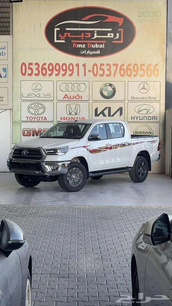 تويوتا هايلوكس بريمي اتوماتيك2025 1