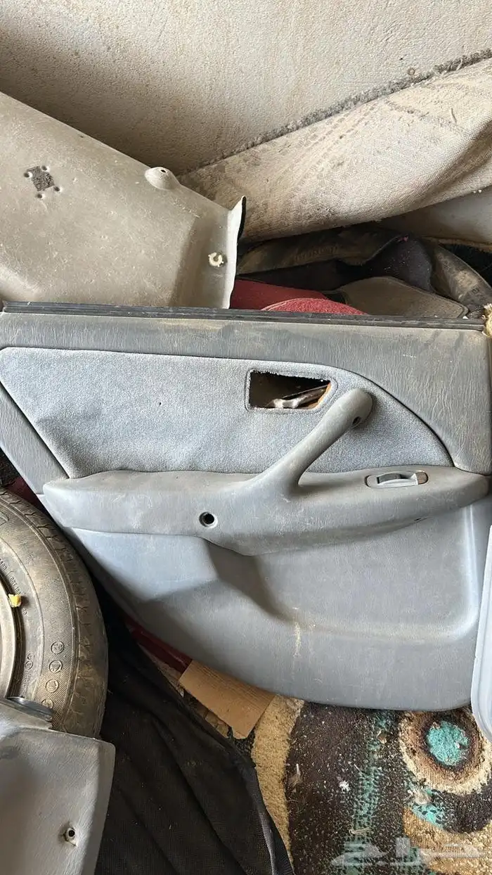 قطع كامري 2002 مقاعد رصاصي و2 طوابق بيبان 3