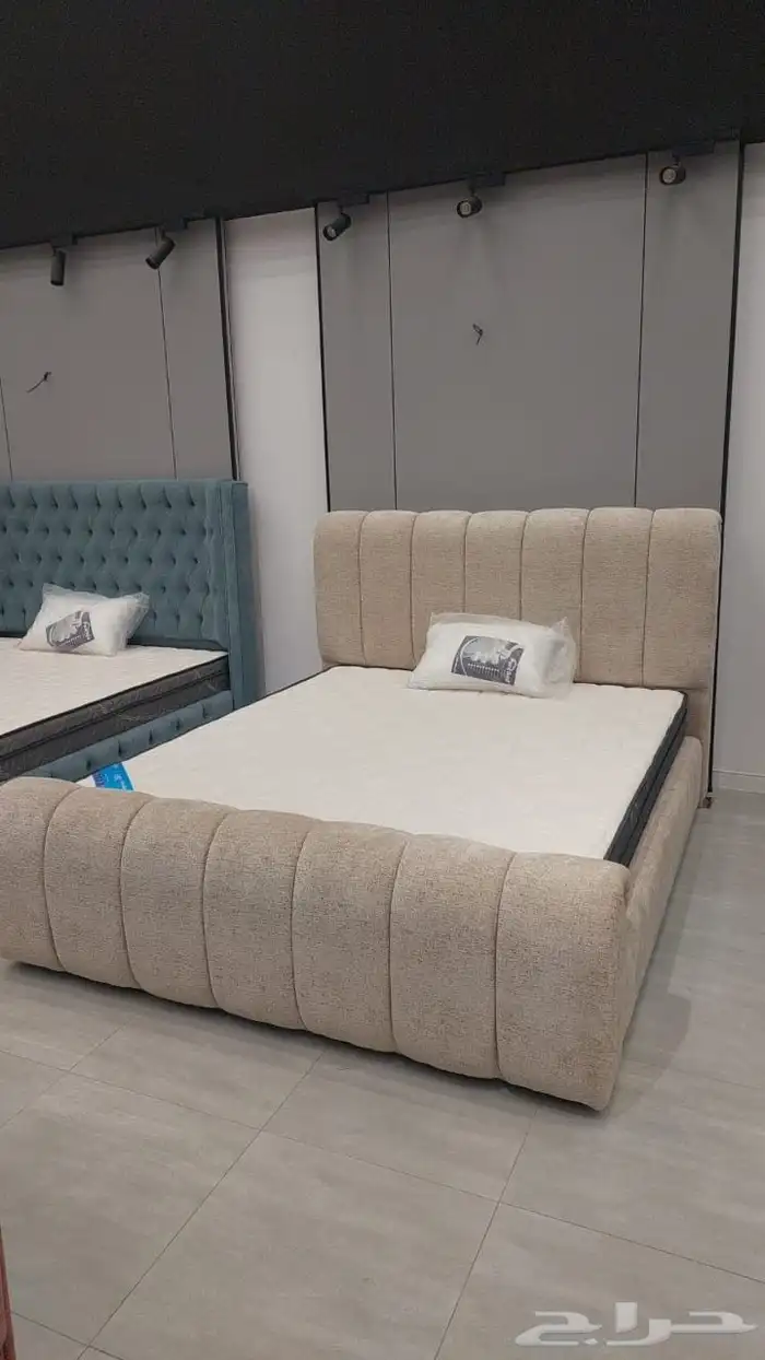 اثاث ومفروشات بسعر الجمله 12