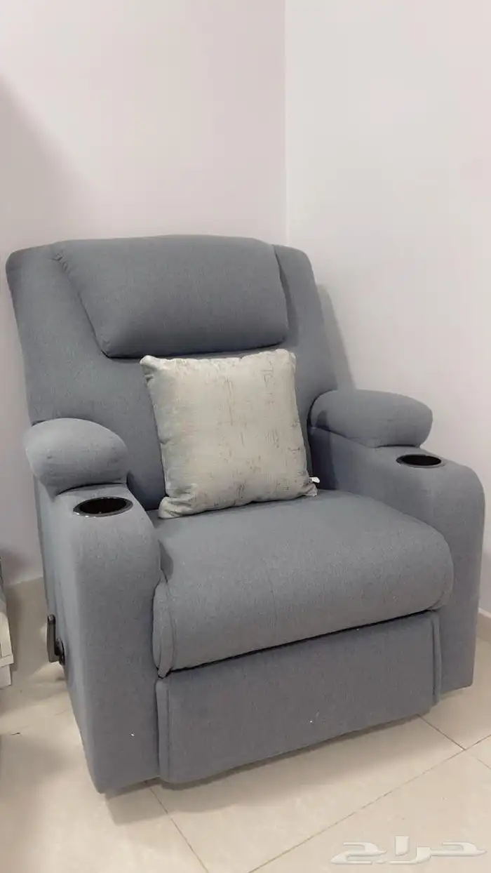 اثاث واغراض للبيع 1