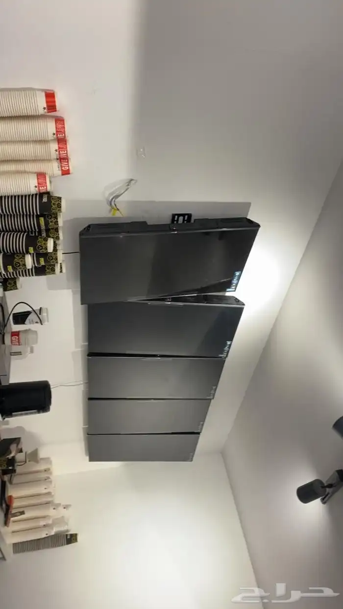 أغراض محل كوفي للتقبيل 2