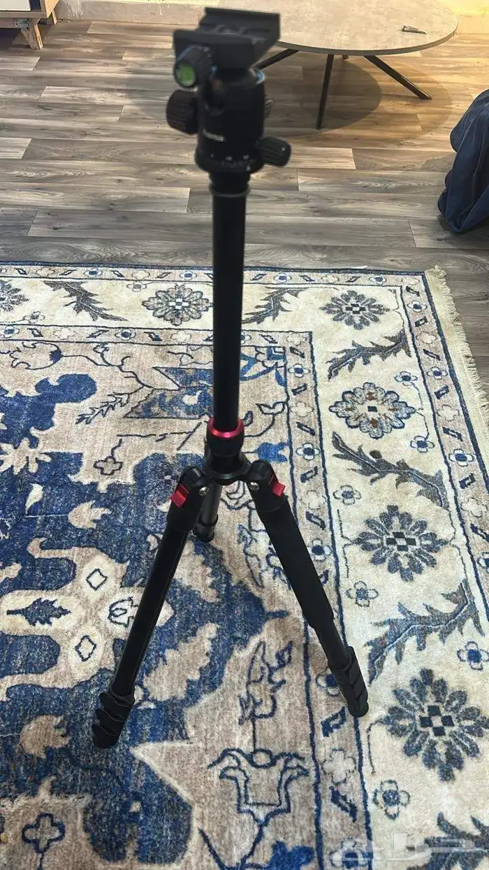 ترايبود قاعده كاميرا احترافية للبيع استخدمت مره واحده 2