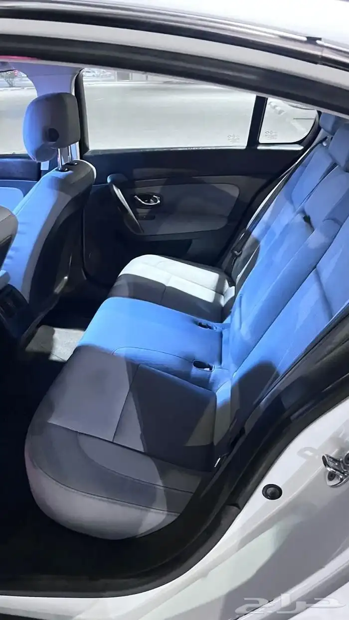 رينو سافران الموديل 2014 12