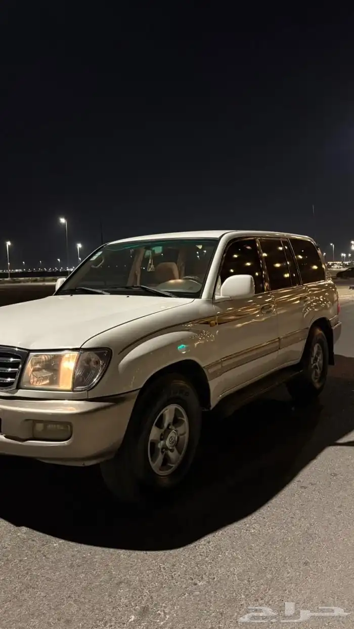 تويوتا لاندكروزر VXR 2002 قير عادي اساس 3