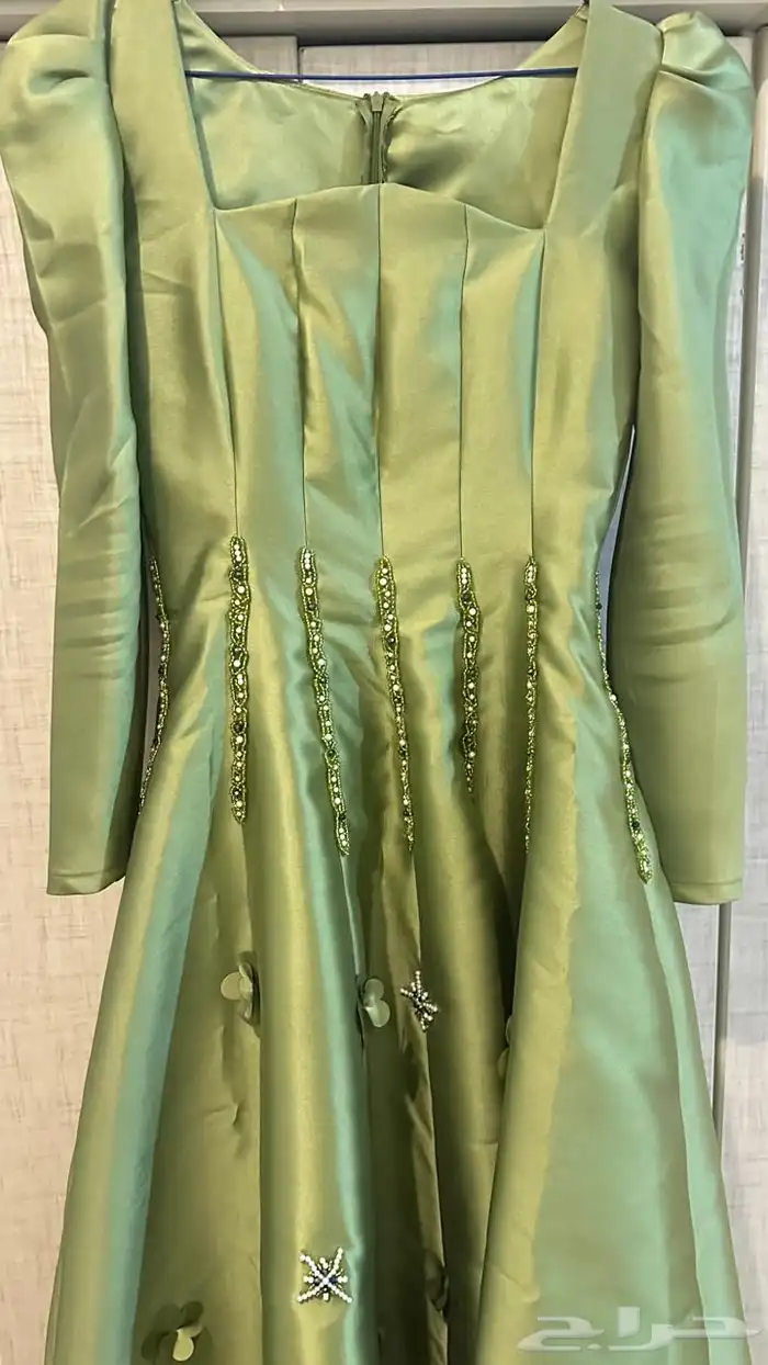 فستان مستخدم في مناسبة وحدة فقط 350 ريال 2