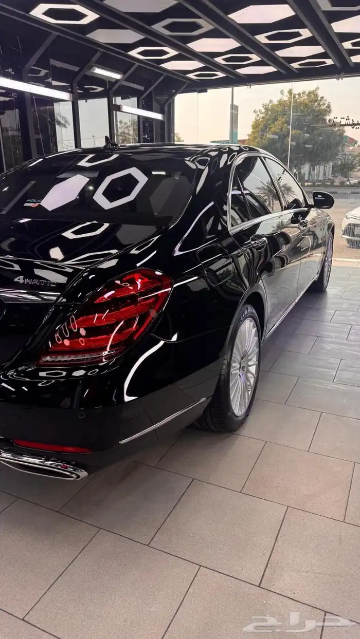 للبيع مرسيدس يخت 2018 1