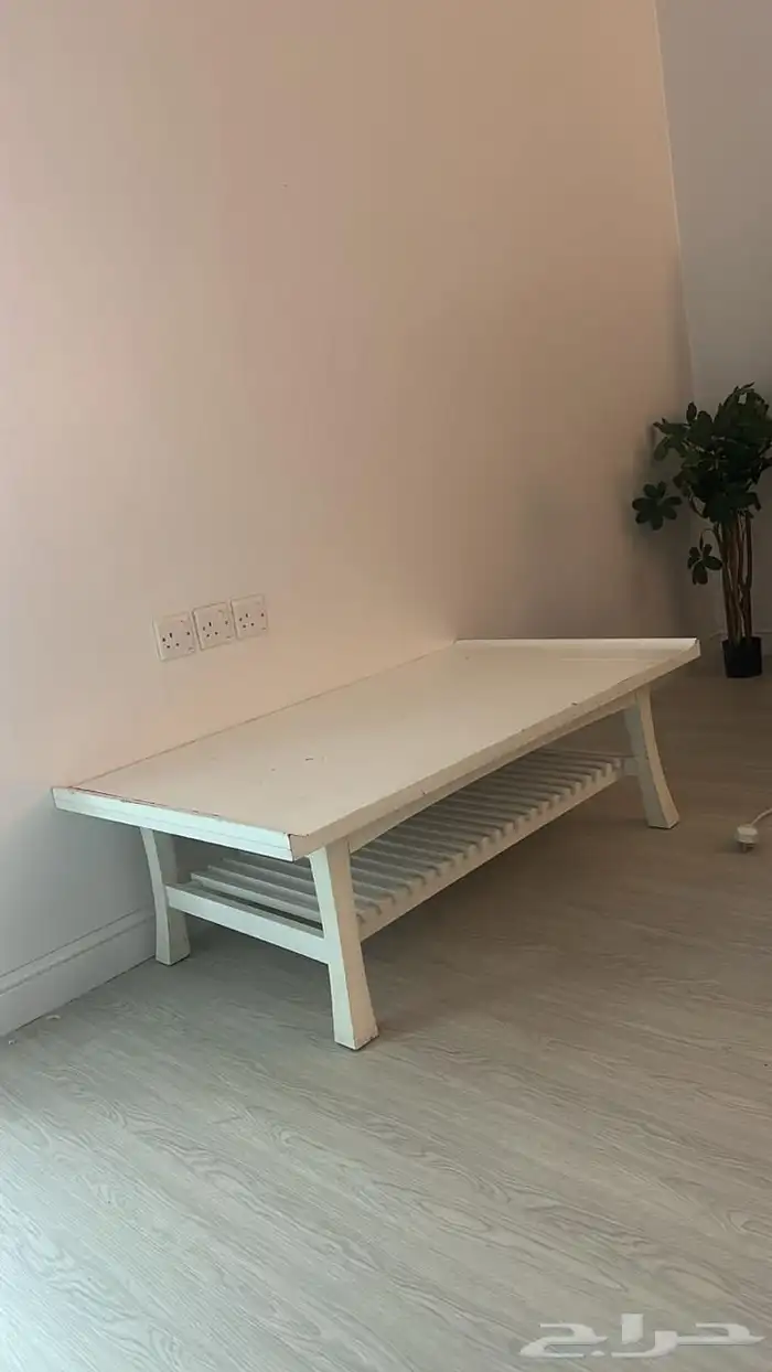 طاوله 1 متر في 40 طاوله خدمه صغيره 1