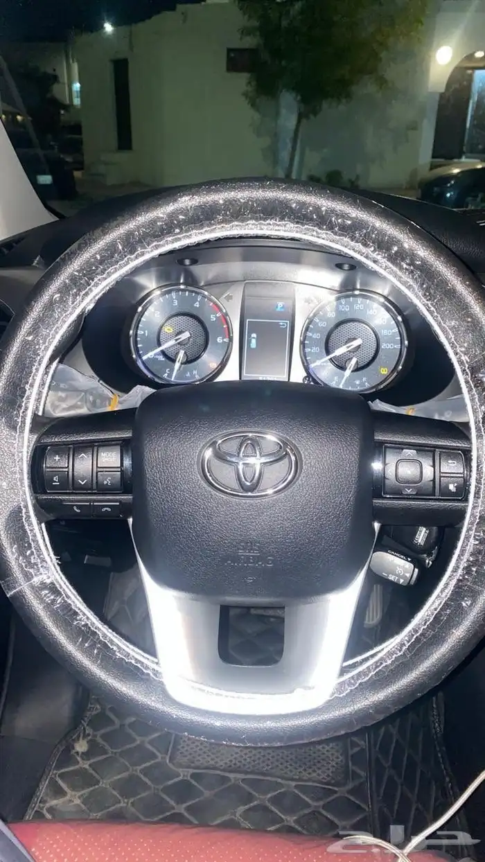 هايلكس دبل مكينه 2800 ديزل قير تماتيك مجهزه ب جنوط برايد 2