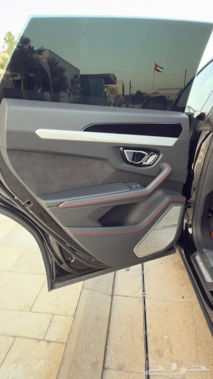 لامبورجيني اوروس موديل 2020 12