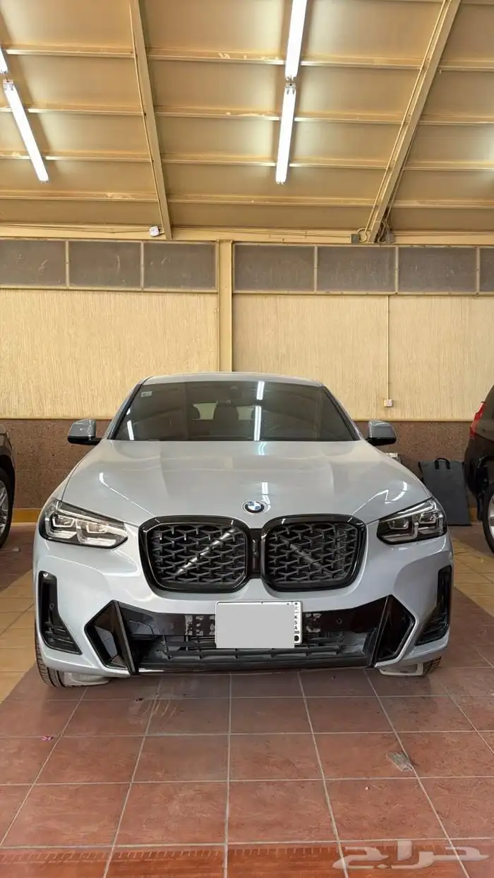 بي ام x4 سعودي الناغي ممشى قليل 0