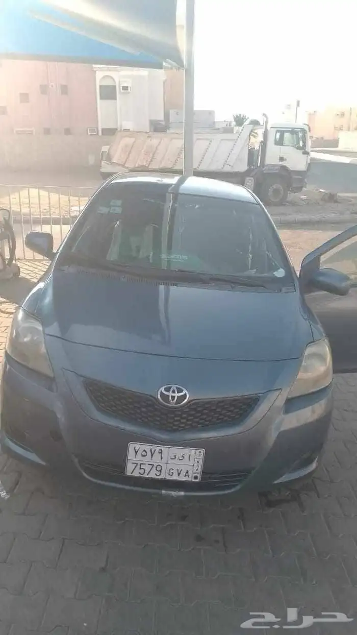 يارس 2011قير اتوماتيك السعر 14500 12