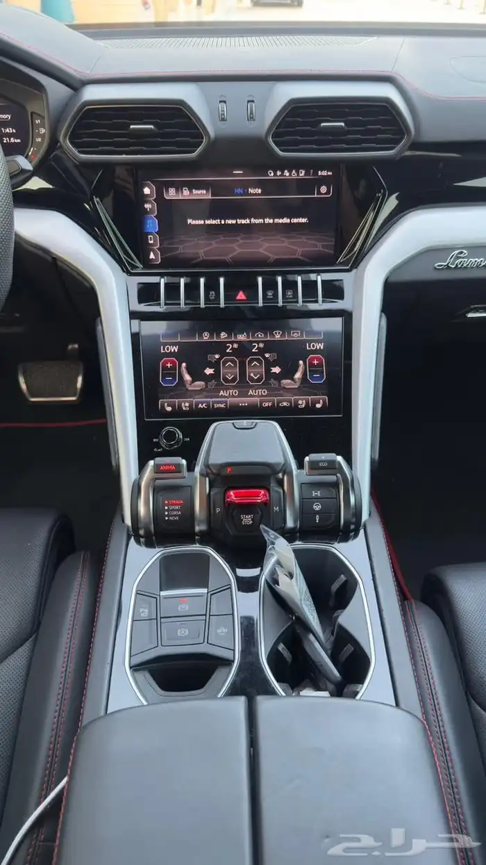 لامبورجيني اوروس موديل 2020 6