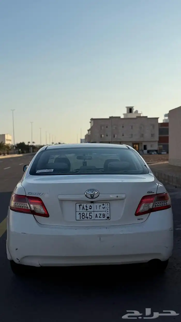 كامري 2011 نظيف للبيع 3