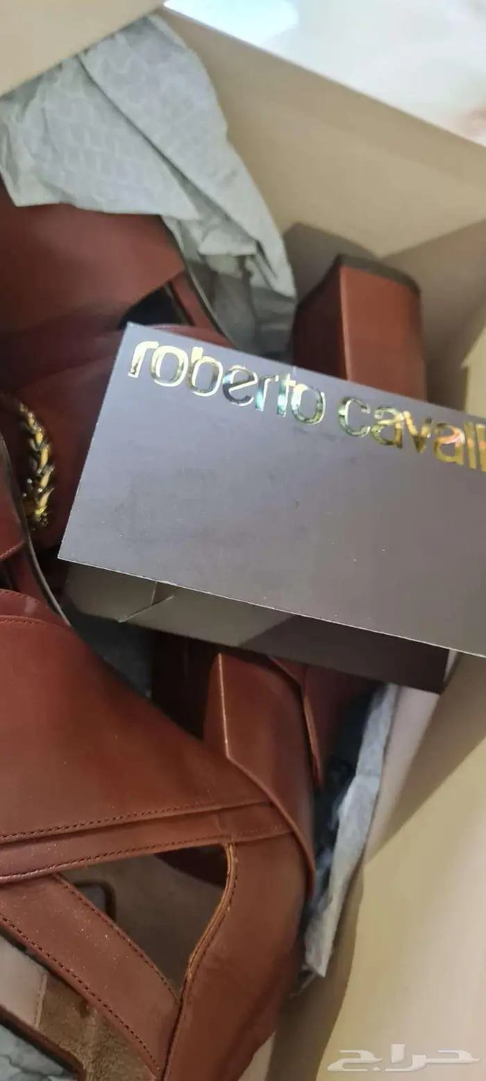 حذاء ماركه نسائي 2