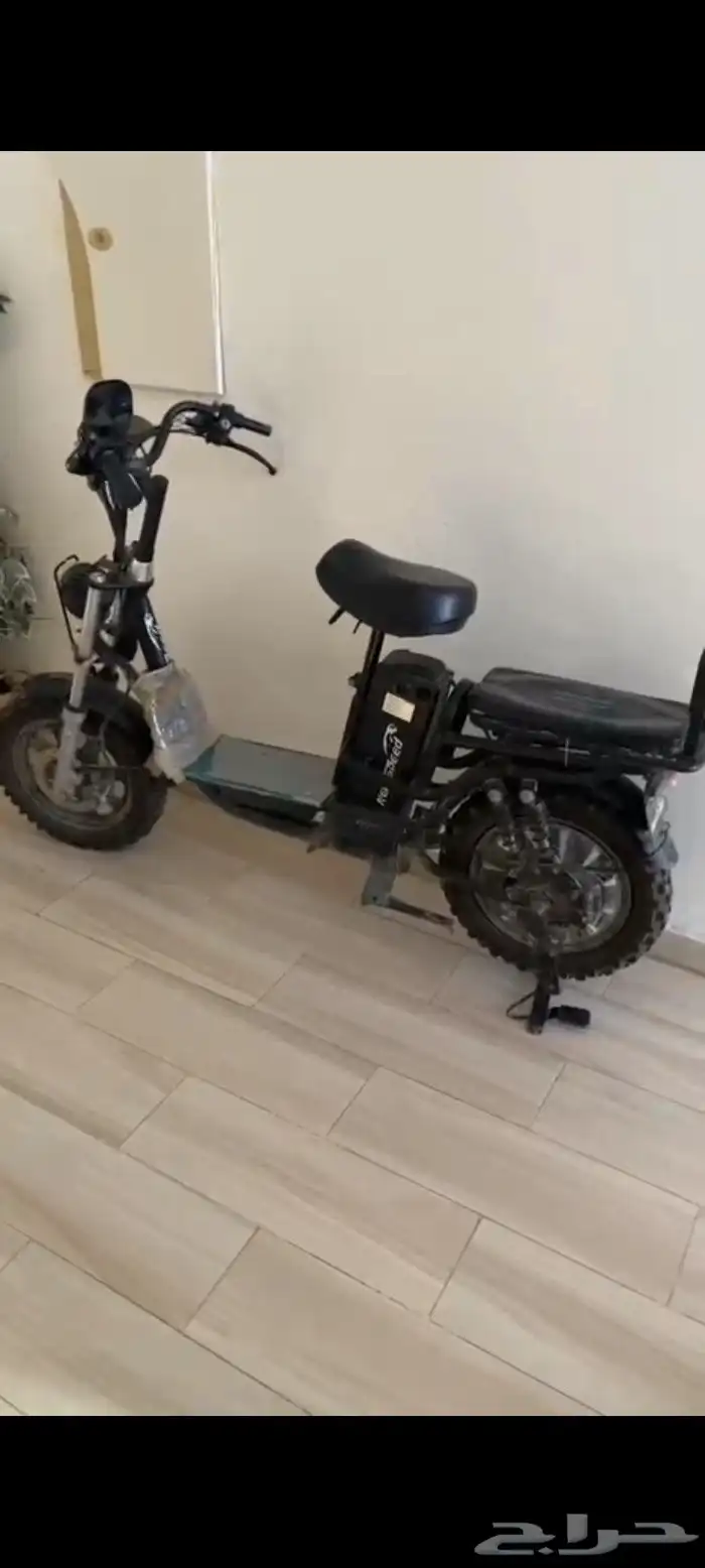 سكوتر كهرباء مقاس 16 بطاريه 60 فولت . يتحمل 200 كيلو 0