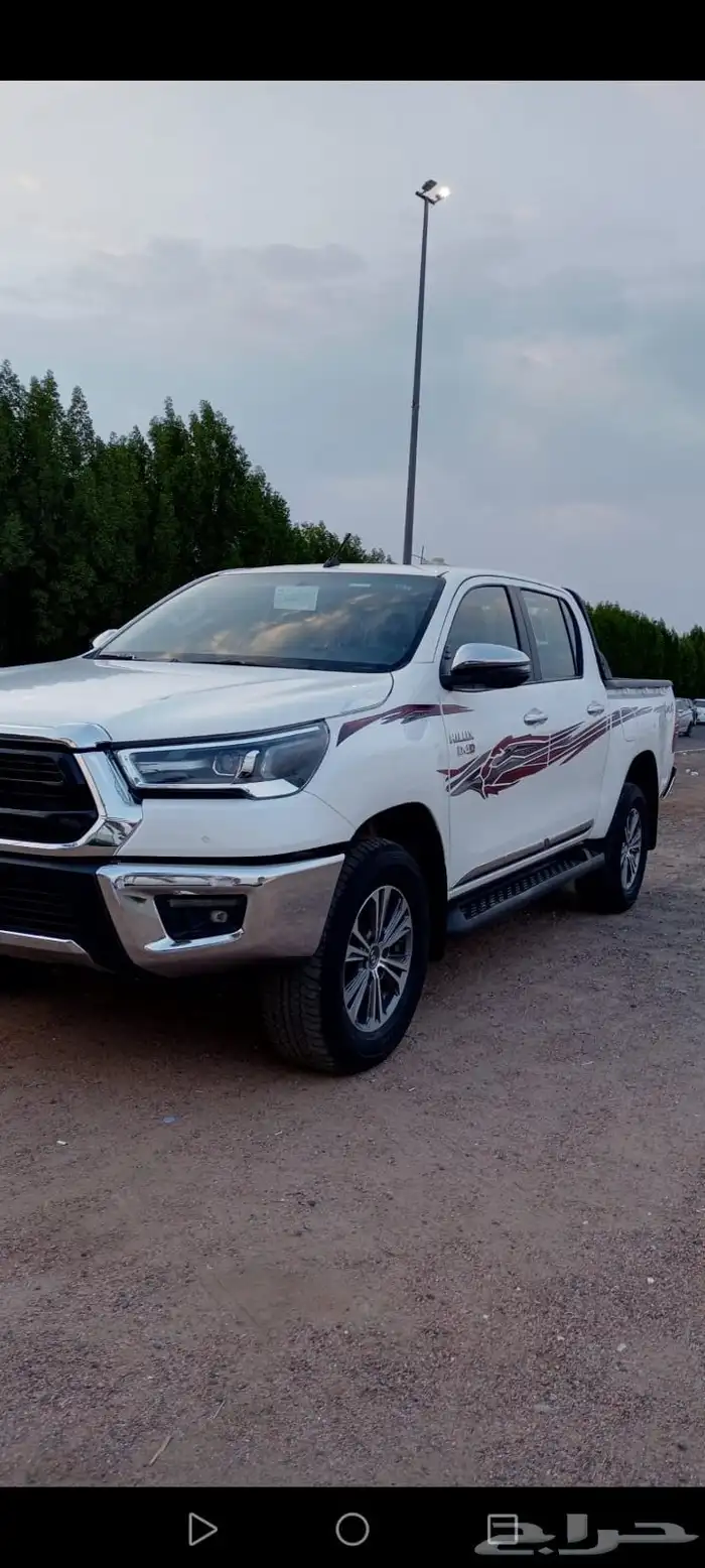 للبيع هلكس 2024 ديزل فل كامل سعودي بحالة الوكالة 4