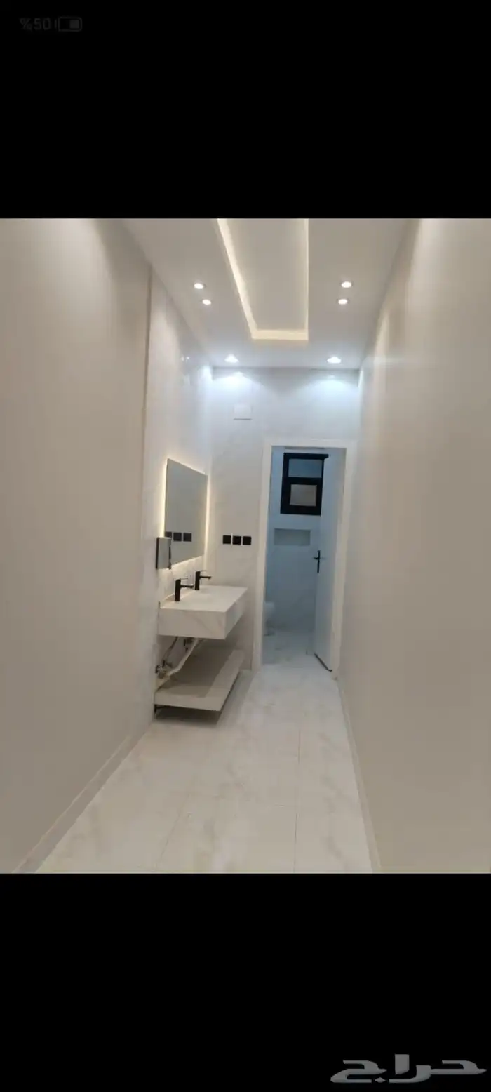 فيلا فاخرة جديدة للبيع في خميس مشيط 1