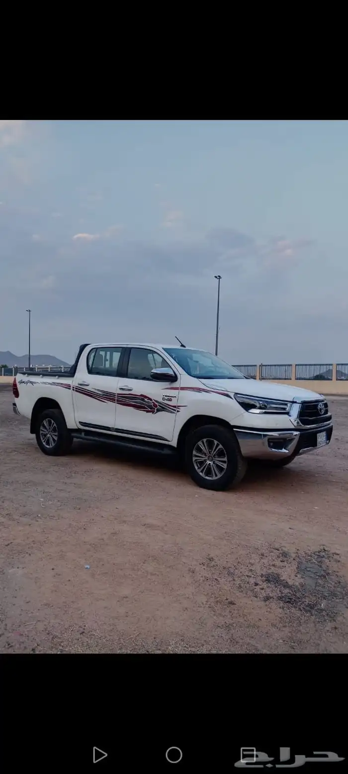 للبيع هلكس 2024 ديزل فل كامل سعودي بحالة الوكالة 3