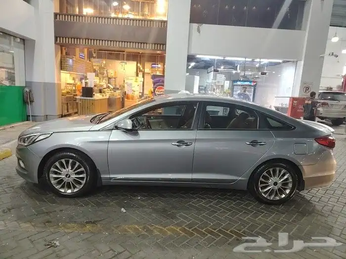 هيونداي سوناتا 2017 نص فل بحاله جيده جدا مالك اول 4