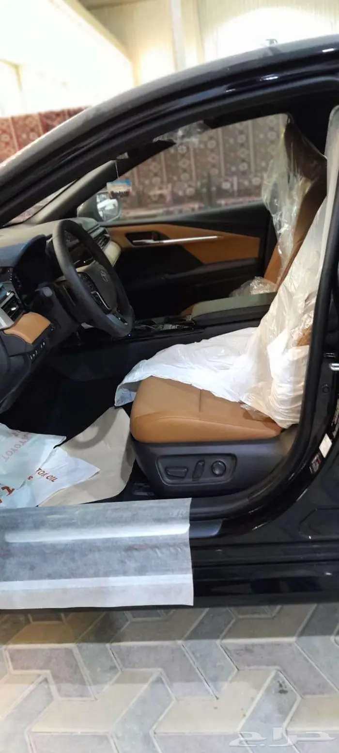 أسود أقل سعر 145500 جراندي سعودي 3