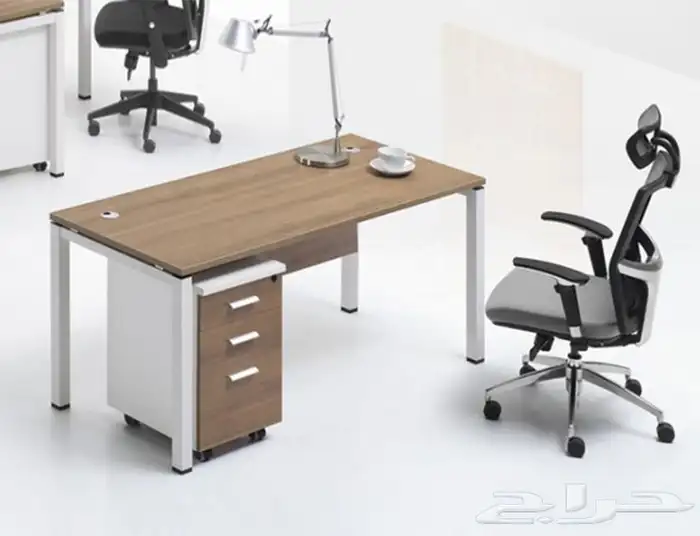 أثاث مكتبي متين بتصاميم عصرية 16