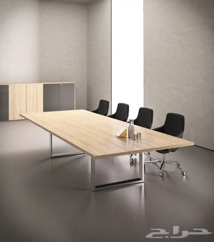 أثاث مكتبي متين بتصاميم عصرية 11