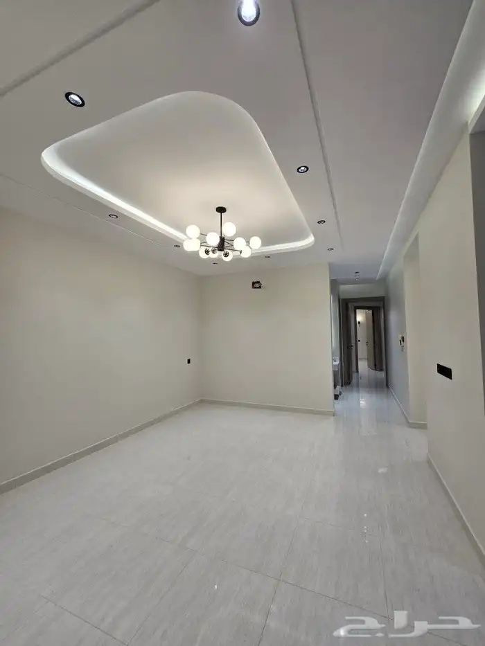 للبيع بحي النهضة احد رفيده شقق ارضي بحوش ومدخل سياره 6غرفVIP 14