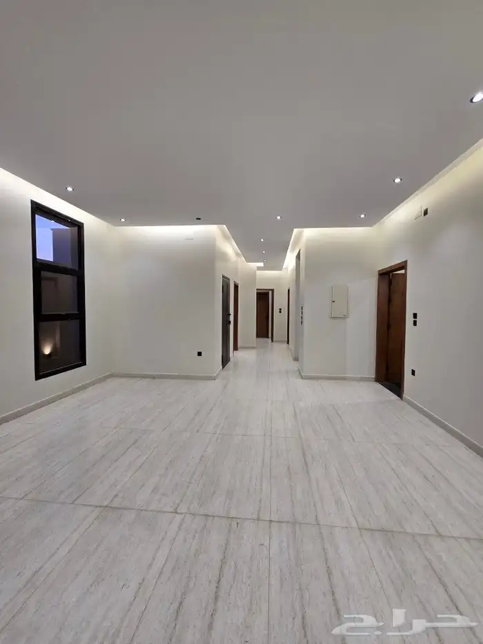 للبيع فيلا ثلاث أدوار بدرج خارجي تشطيب مميزأحدرفيده مخطط هيف 10