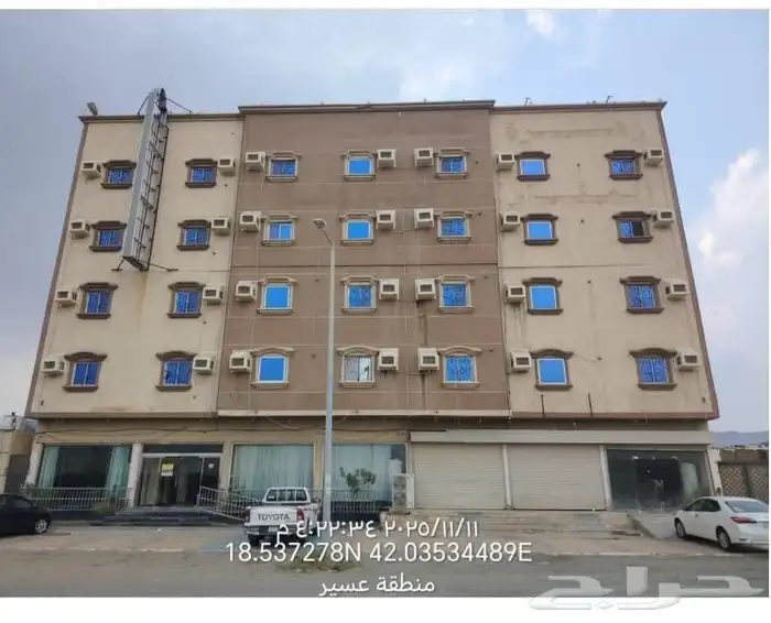 فرصه عقاريه ارض مقام عليه مباني في محايل عسير بمساحه 13644 0