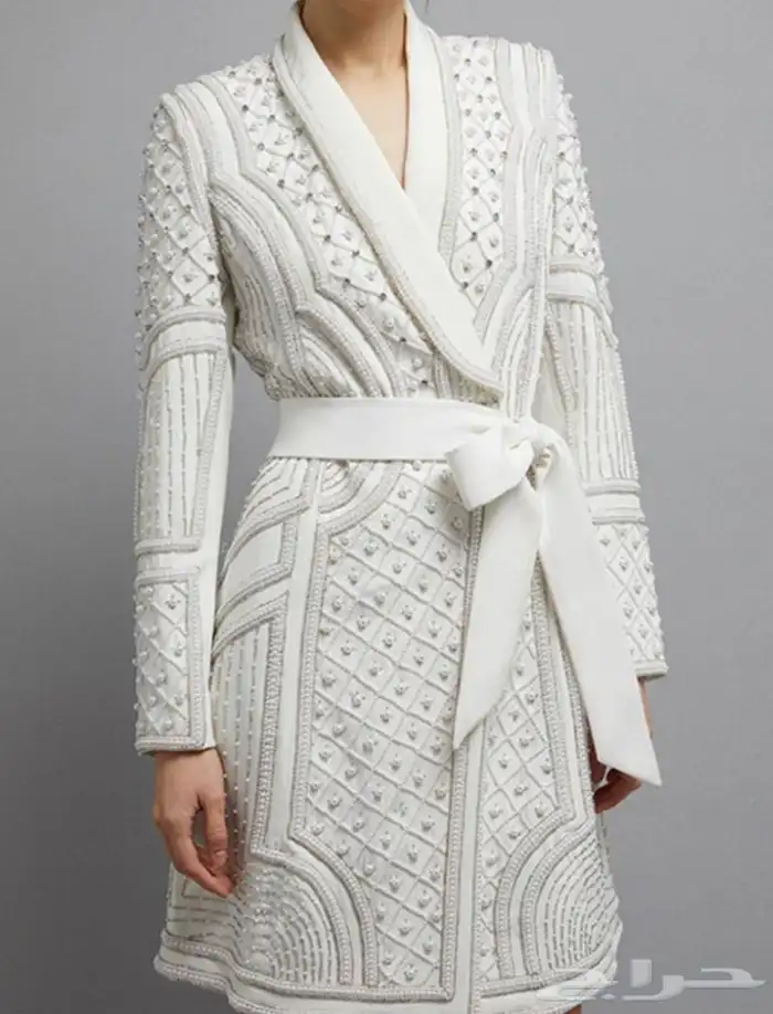 فستان من فوغاكلوسيت 0