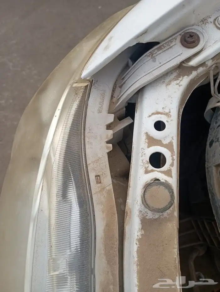 هايلوكس غماره 2010 للبيع قطع غيار فقط 5