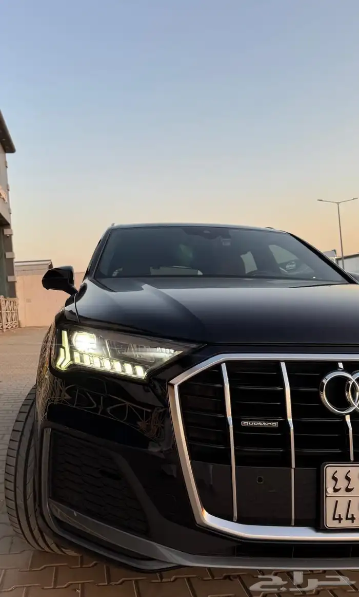 اودي   كيو 7 اس لاين 2021 0