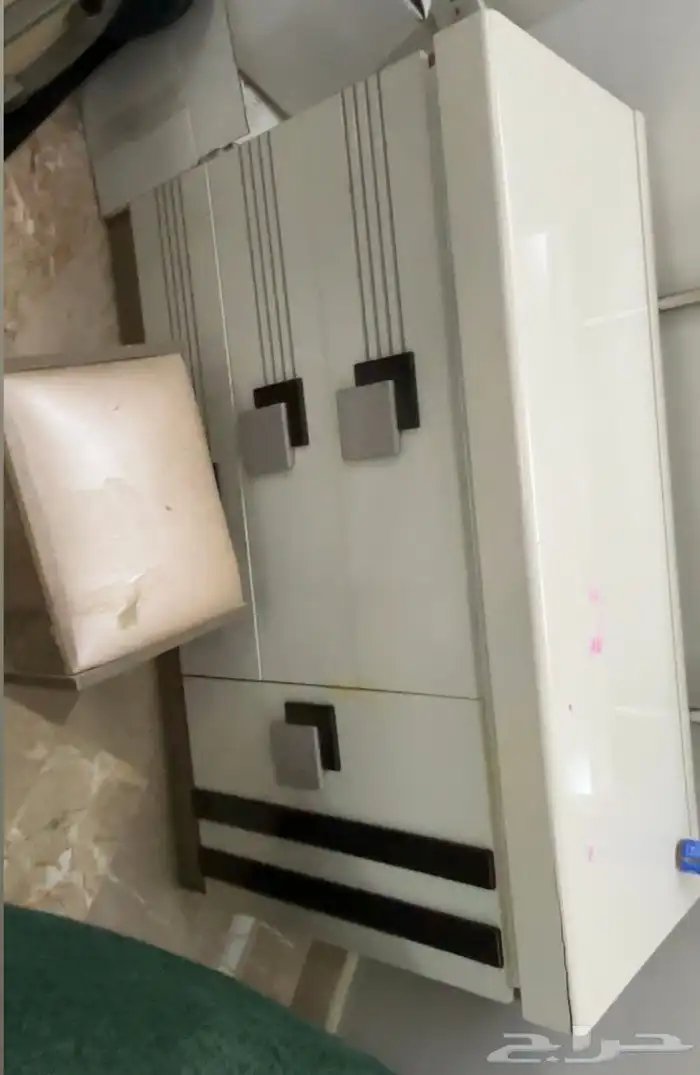 اثاث غرفة نوم للبيع 2