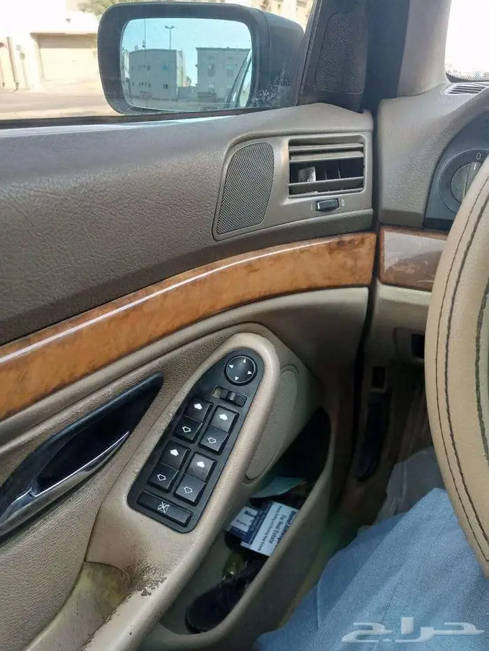 بى ام دبليو 3