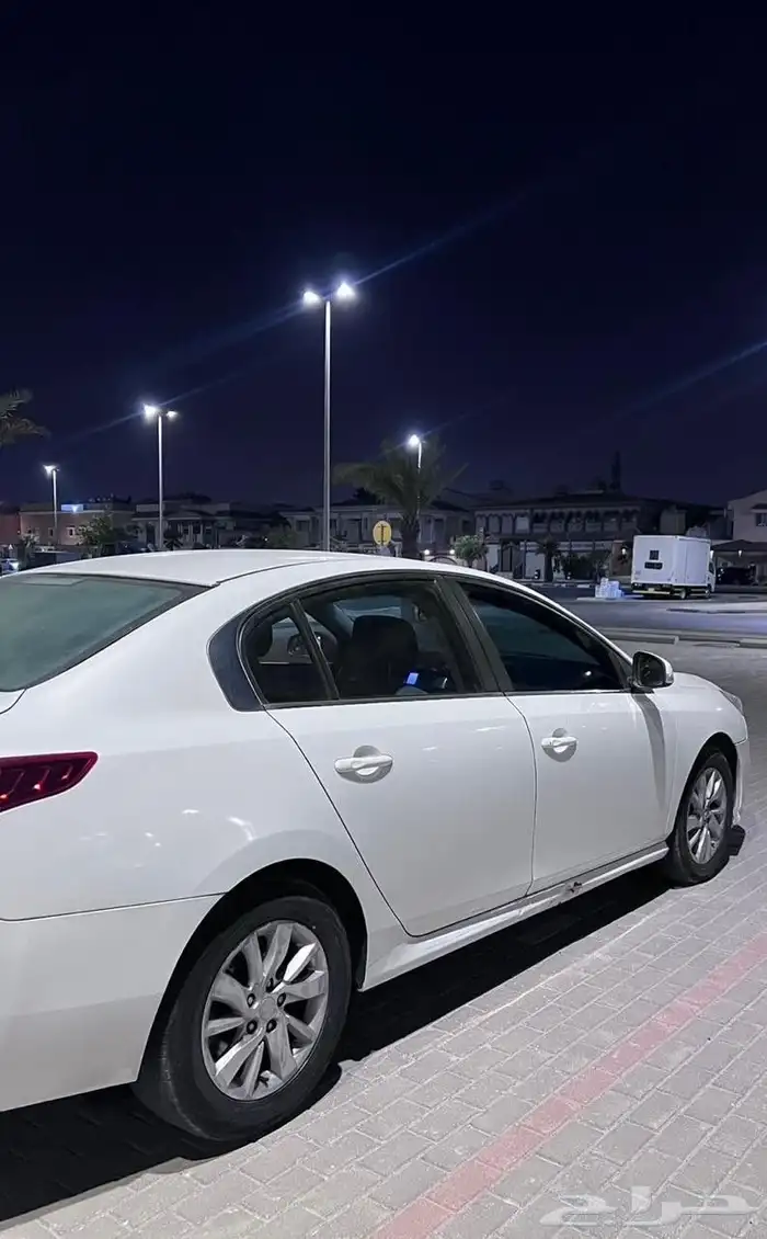 رينو سافران الموديل 2014 7