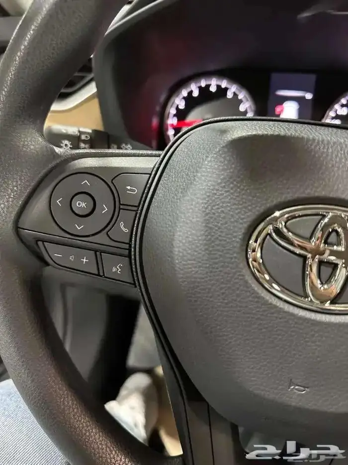 تويوتا راف فور 2025 XLE بنزين ( تقسيط وكاش ) 4