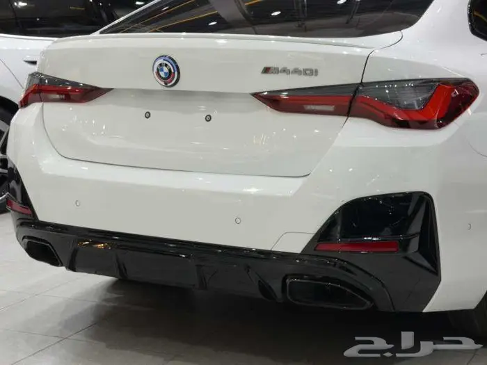 بي ام دبليو - الفئة الرابعة 2024 - 420i M kit 9